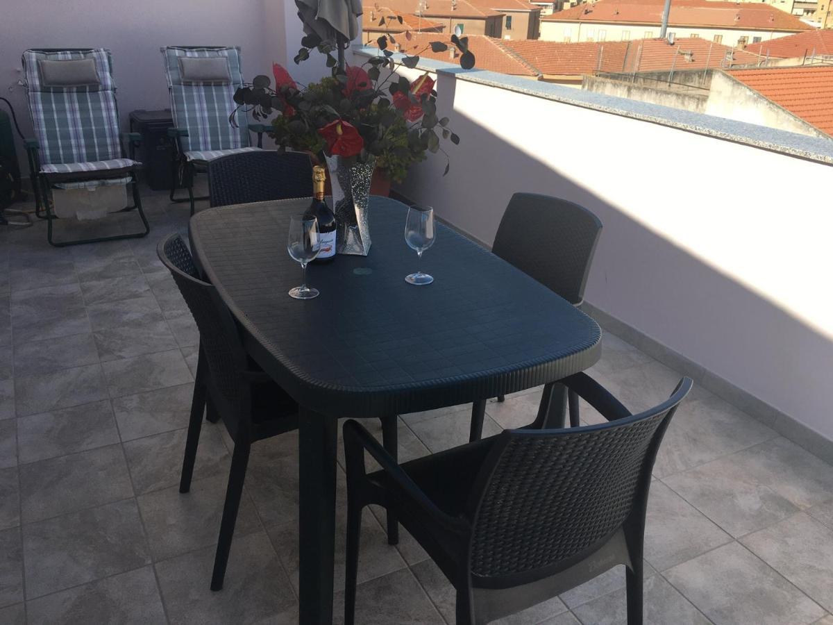 Harmony Apartment Алгеро Екстериор снимка
